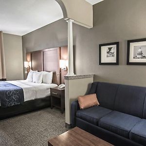 King Suite Mobility accessible